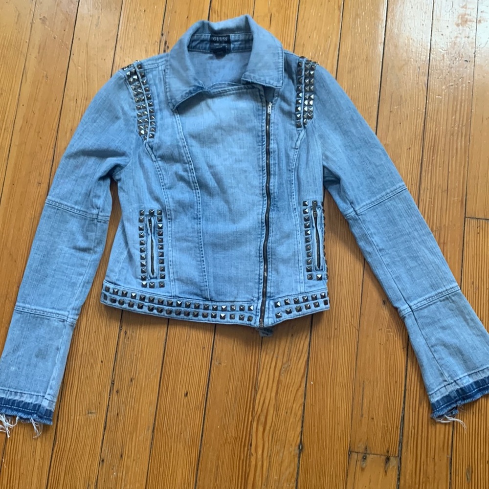 Y2K Guess studded motorcycle jean jacket 🏍 w flared frayed zipper cuffs